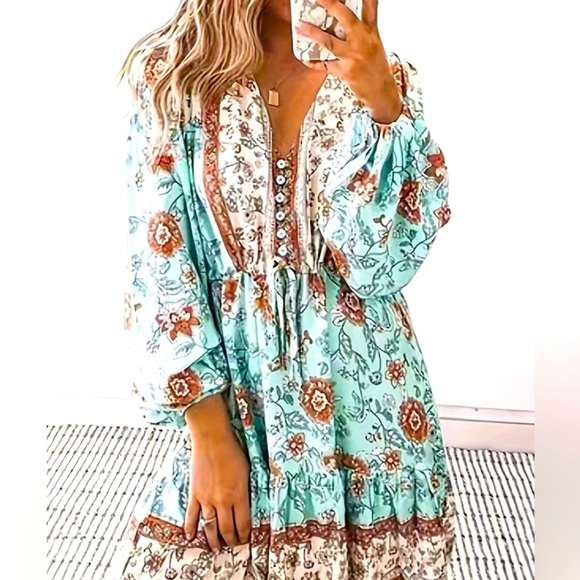 NB Dresses & Skirts - NWOT NWOT Floral Print Tie Waist Dress, Boho V-neck Long Sleeve Dress
